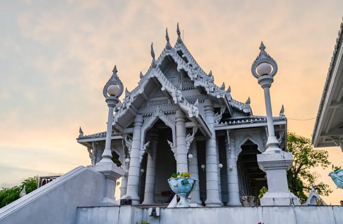 templo branco krabi