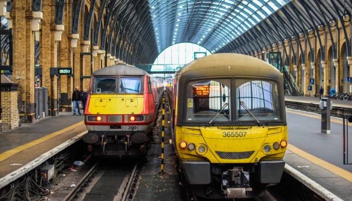 Como Viajar de Trem na Inglaterra